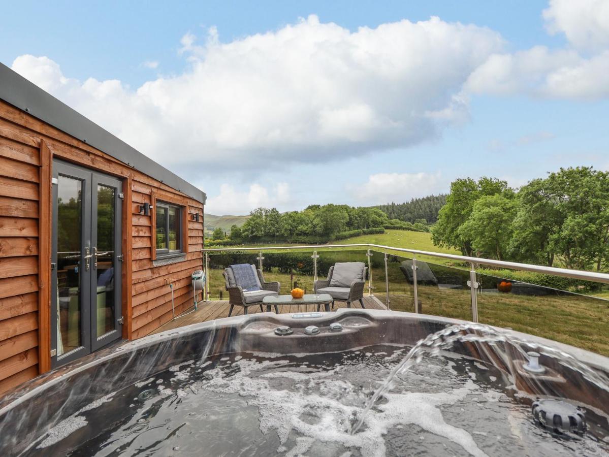 The Cabin At Evelyns Retreat Corwen Exteriör bild